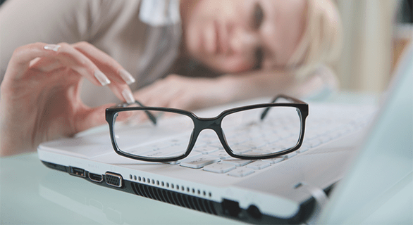 Woman with bad eyesight how to recover